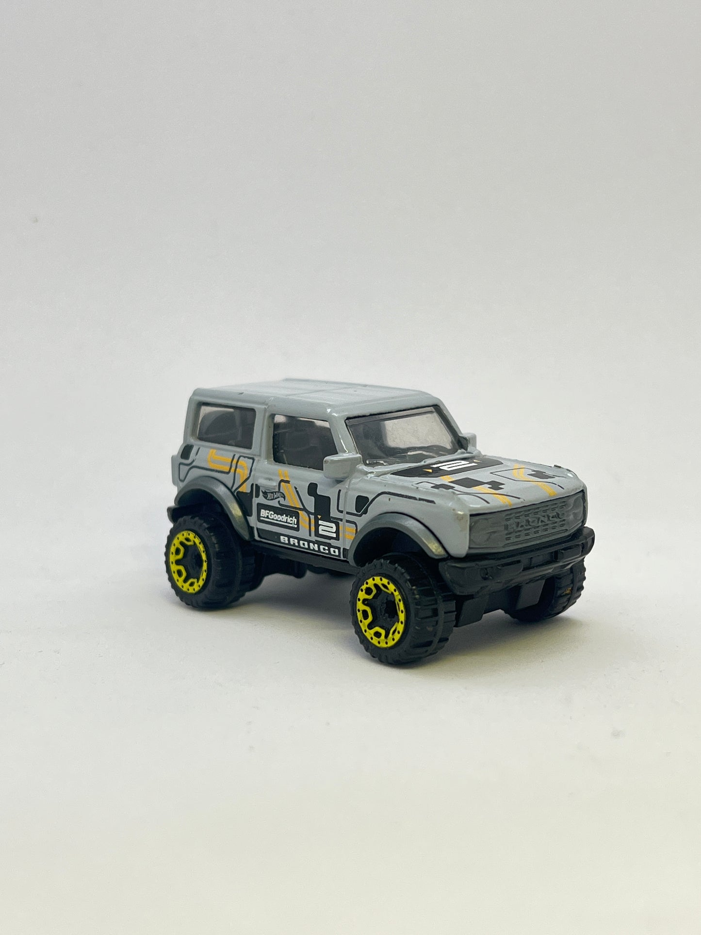 UNCARDED - HOT WHEELS - 21 FORD BRONCO - Its Fun- Hot wheels - matchbox - diecast