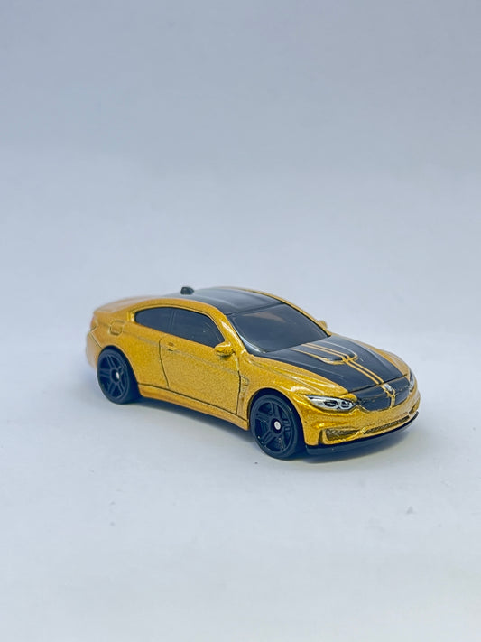 UNCARDED - HOT WHEELS - BMW M4 - GOLD COLOR - Its Fun- Hot wheels - matchbox - diecast