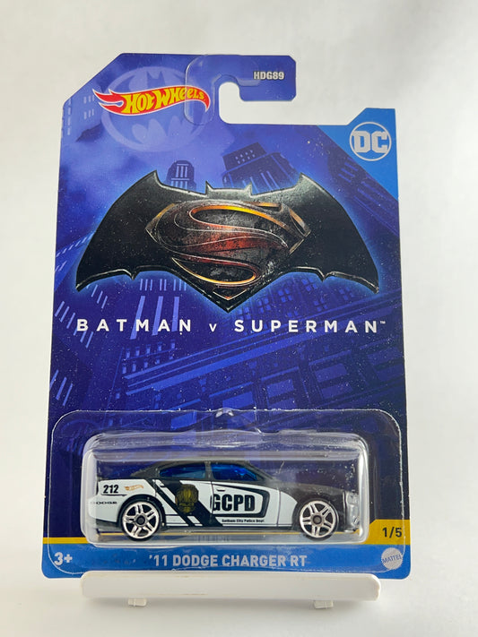 BATMAN VS SUPERMAN - 11 DODGE CHARGER RT - 1A - Its Fun- Hot wheels - matchbox - diecast