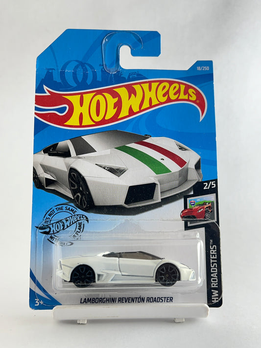CREASED CARD - LAMBORGHINI REVENTON ROADSTER - 1B - Its Fun- Hot wheels - matchbox - diecast