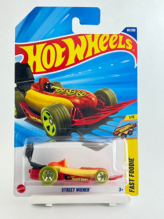 HOT WHEELS - STREET WIENER - 3A - Its Fun- Hot wheels - matchbox - diecast