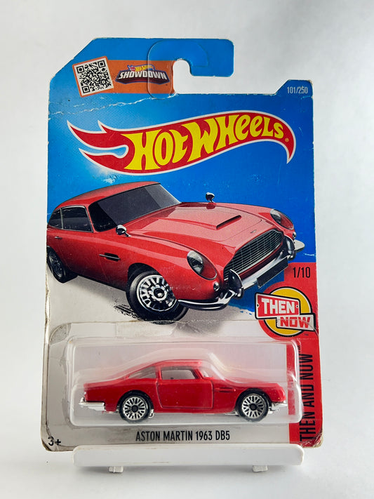 ASTON MARTIN 1963 DB5 - 3A ( CARD CONDITION AS IN PIC) - Its Fun- Hot wheels - matchbox - diecast