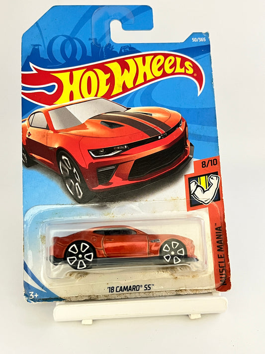 18 CAMARO SS -CARD HAS DIRT/DUST - 2B - Its Fun- Hot wheels - matchbox - diecast