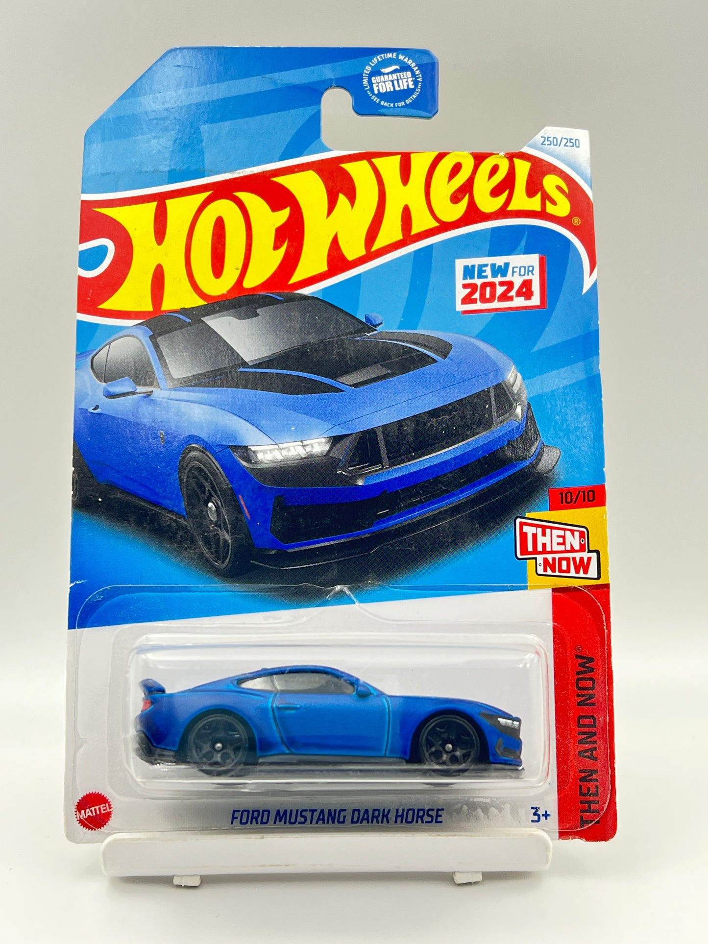 MILD CREASE - HOT WHEELS - FORD MUSTANG DARK HORSE - BLUE - 1C