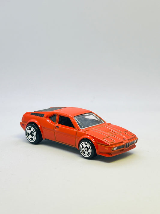 UNCARDED - HOT WHEELS - BMW M1
