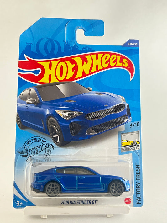 2019 KIA STINGER GT - 2B - Its Fun- Hot wheels - matchbox - diecast