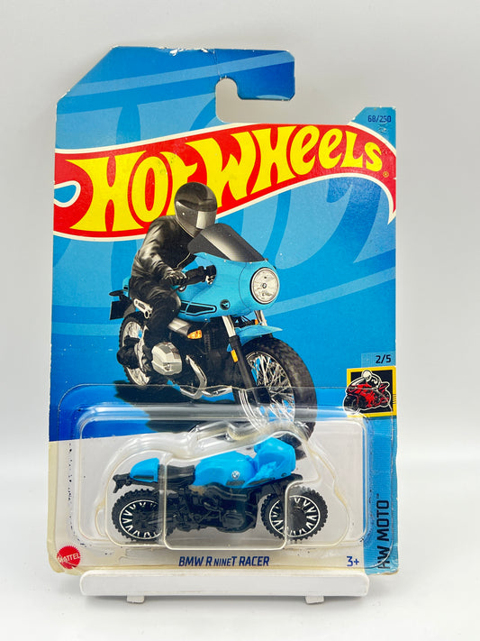 TREASURE HUNT - HOT WHEELS - OLD LOOKING YELLOW SHADED CARD - ( CARD AS IN PIC ) - BMW R NINET RACER - 7C