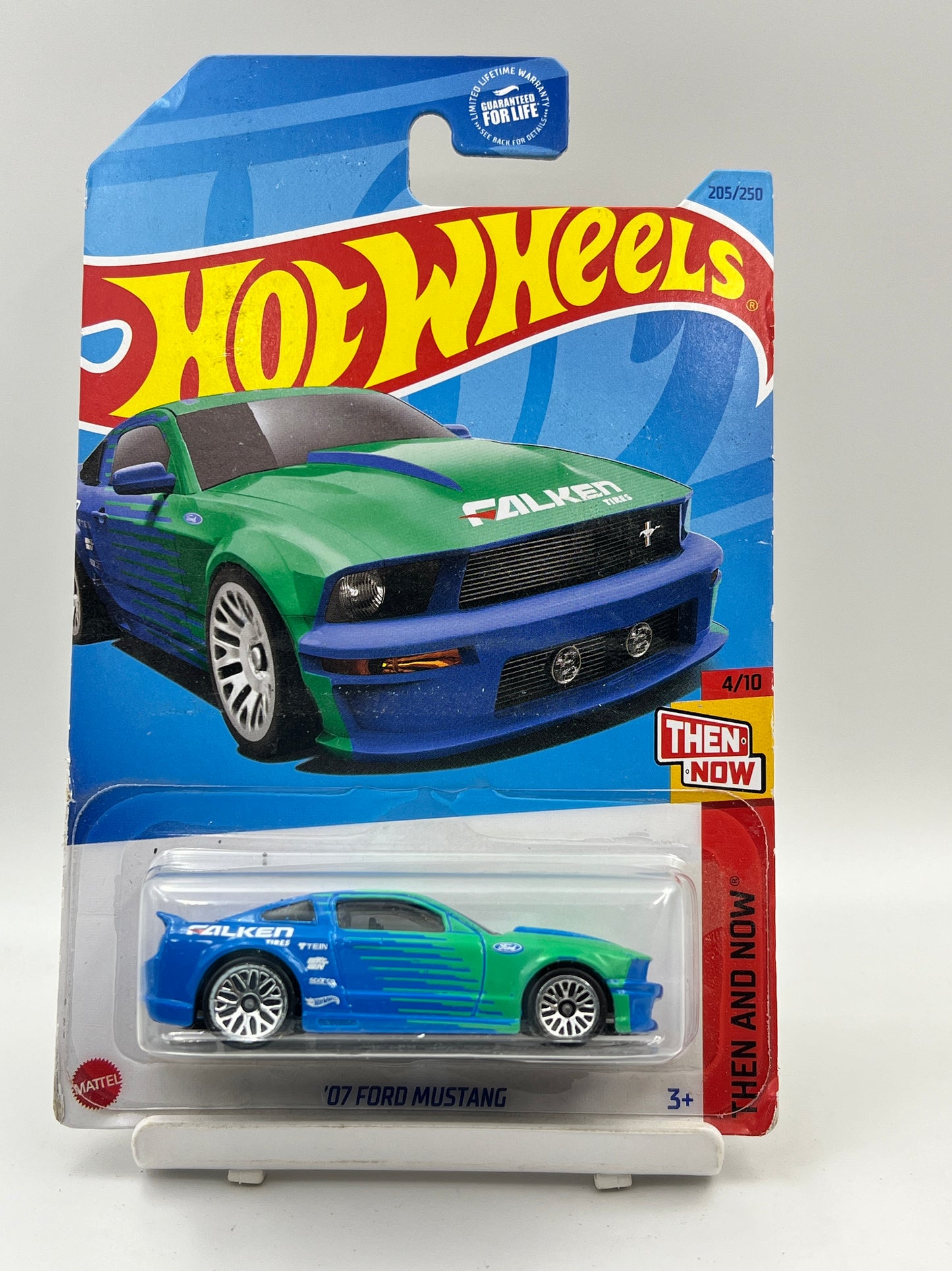 IMPORTED - HOT WHEELS -  07 FORD MUSTANG - FALKEN - 1D