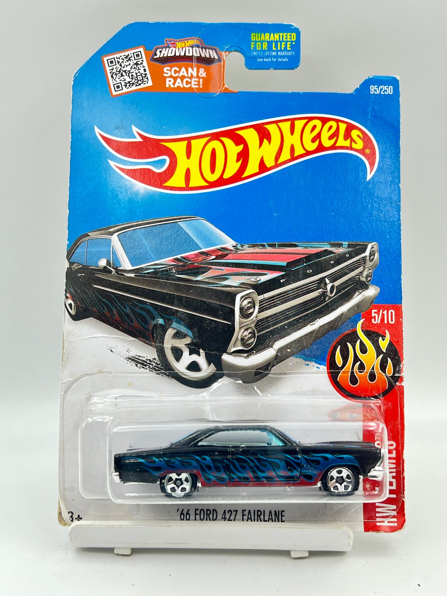CREASED - HOT WHEELS - 66 FORD 427 FAIRLANE - 2A