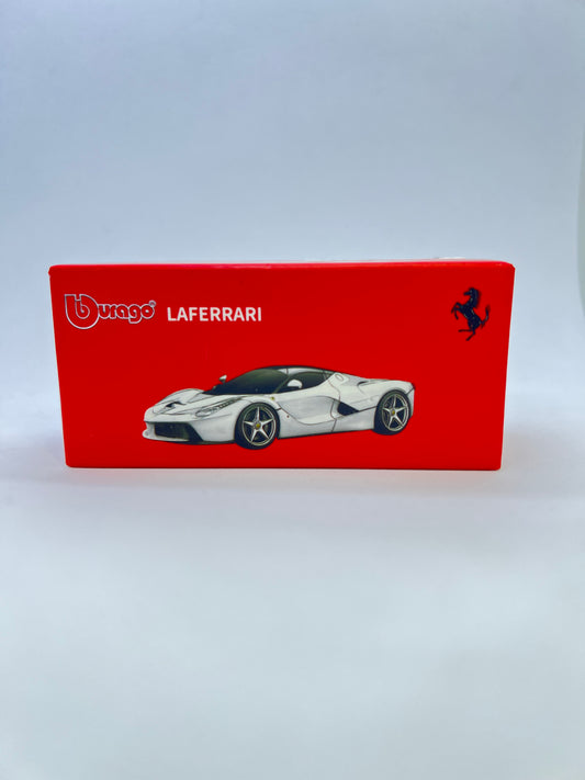 BBURAGO - 1:64 - FERRARI LAFERRARI - WHITE