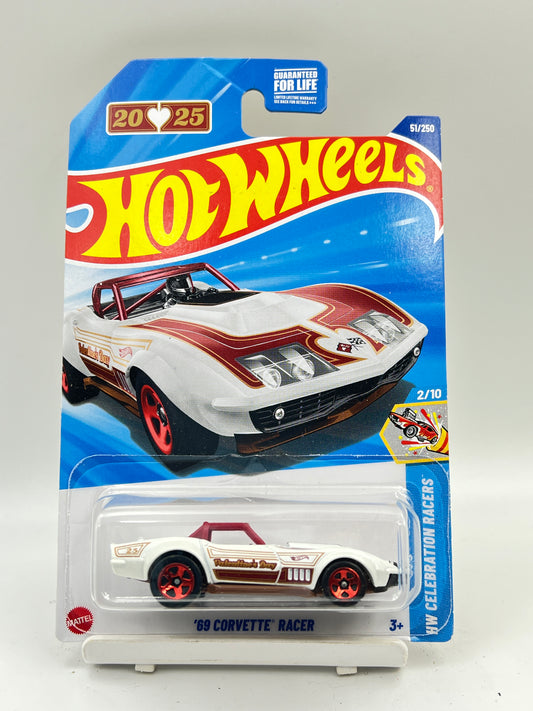 MILD CREASE - HOT WHEELS - 69 CORVETTE RACER - 3C
