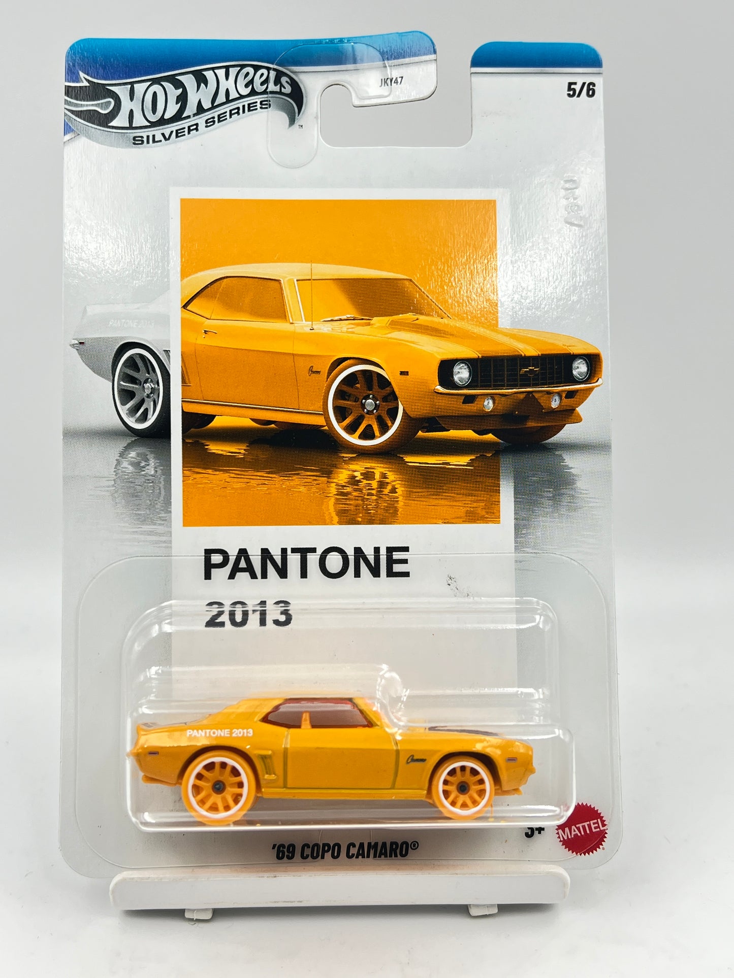 HOT WHEELS - PANTONE - 69 COPO CAMARO - 4A