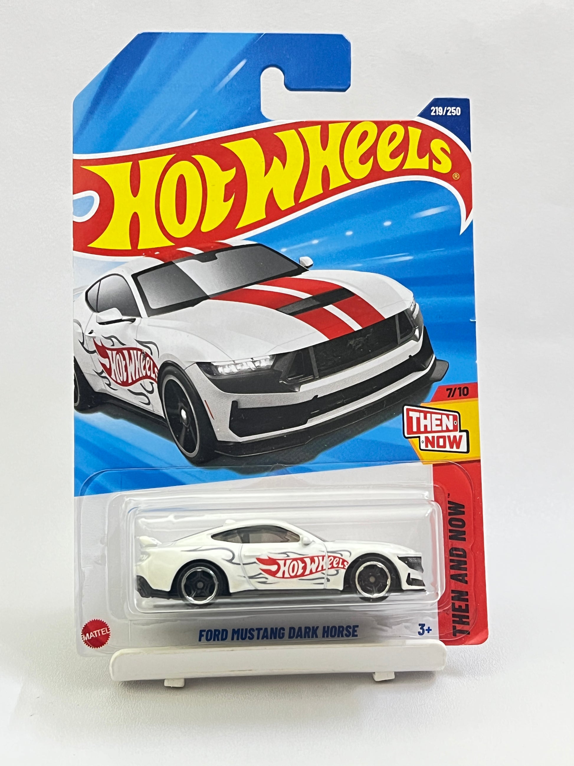 HOT WHEELS - FORD MUSTANG DARK HORSE - WHITE - 3C - Its Fun- Hot wheels - matchbox - diecast