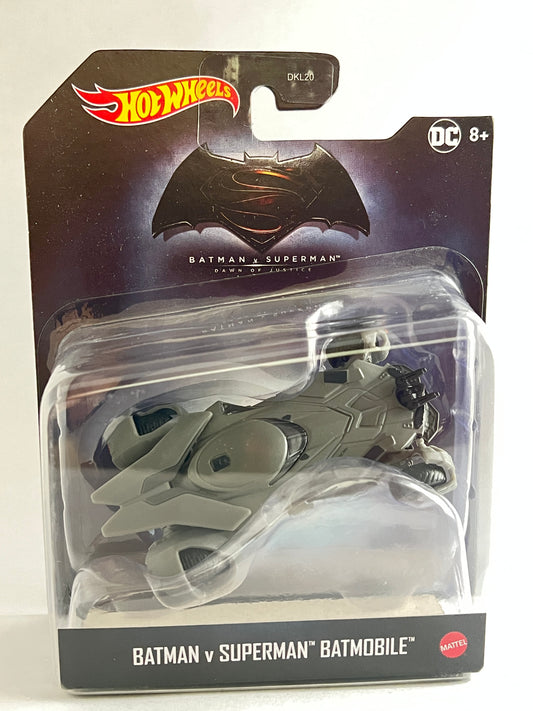 1:50 RATIO - BATMAN VS SUPERMAN BATMOBILE - Its Fun- Hot wheels - matchbox - diecast