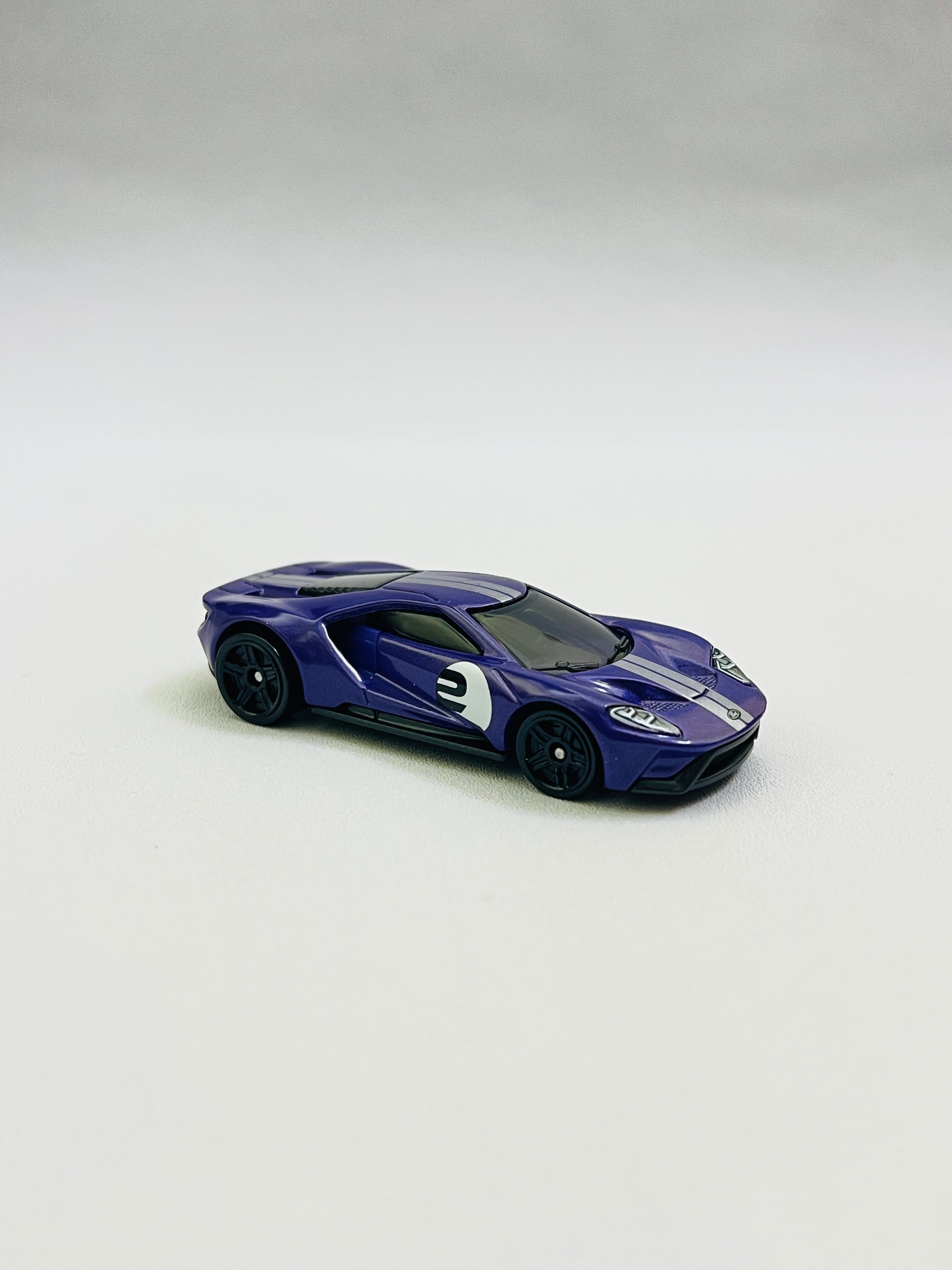 UNCARDED HOT WHEELS - 17 FORD GT - Its Fun- Hot wheels - matchbox - diecast