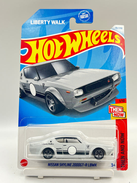 SOFT CORNERS - IMPORTED - HOT WHEELS -  NISSAN SKYLINE 2000GT-R LBWK - C1