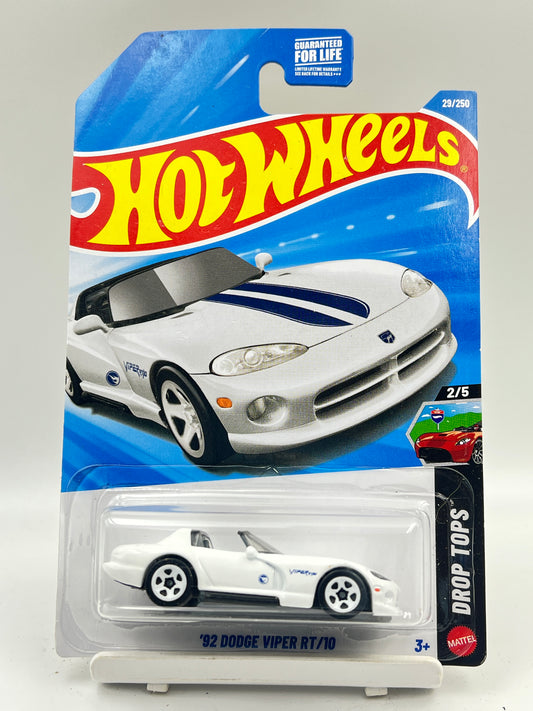 TREASURE HUNT - IMPORTED - HOT WHEELS - 92 DODGE VIPER RT/10 - FREE PROTECTOR - 2D