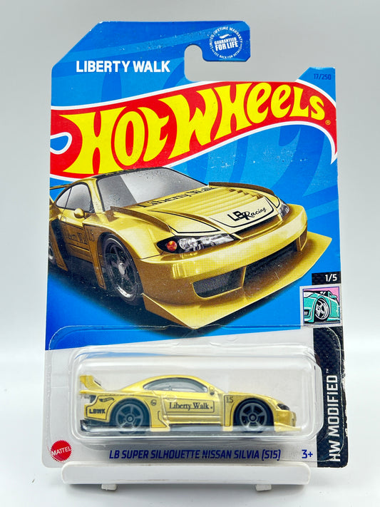 SOFT EDGES - IMPORTED - HOT WHEELS -  LB SUPER SILHOUETTE NISSAN SILVIA (S15) - C2