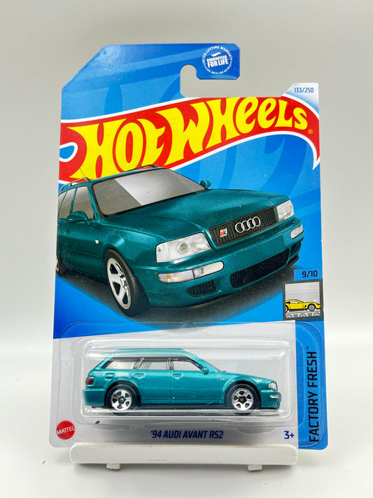 IMPORTED - HOT WHEELS -  94 AUDI AVANT RS2 - GREEN - C2