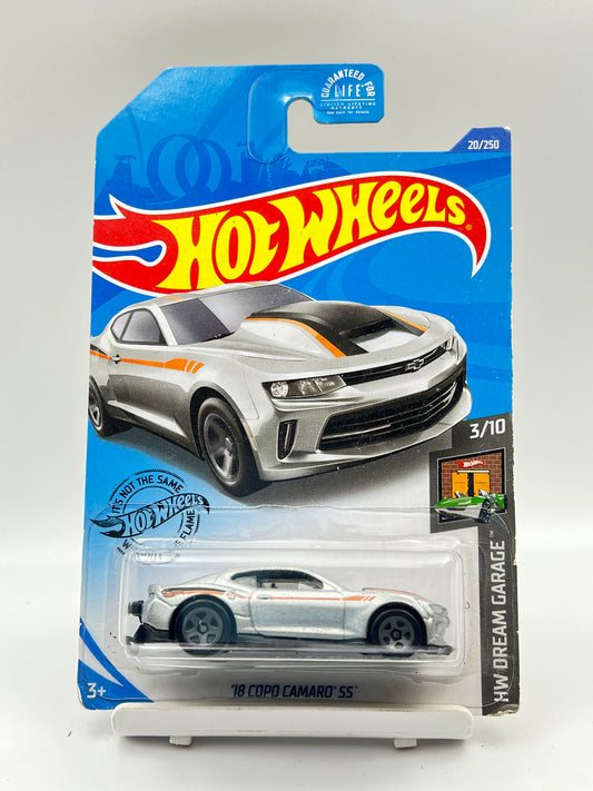 MILD CREASE - IMPORTED - HOT WHEELS -  18 COPO CAMARO SS - C1