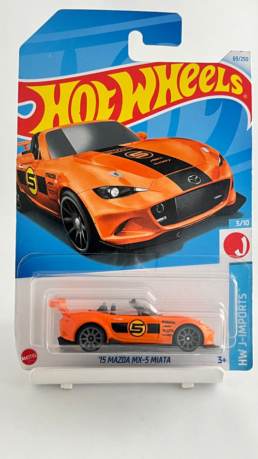 15 MAZDA MX-5 MIATA - 2A - Its Fun- Hot wheels - matchbox - diecast