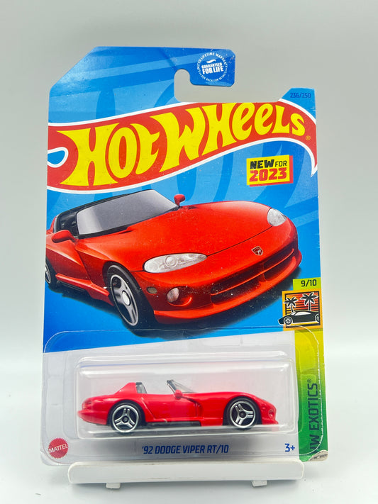 SOFT CORNER - IMPORTED - HOT WHEELS -  92 DODGE VIPER RT/10 - RED - 1C