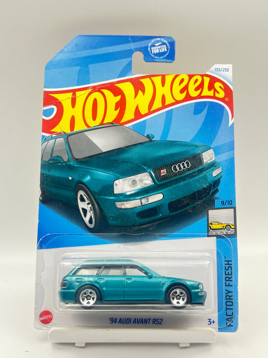 MILD BLISTER CRACK - 94 AUDI AVANT RS2 - GREEN - 1A