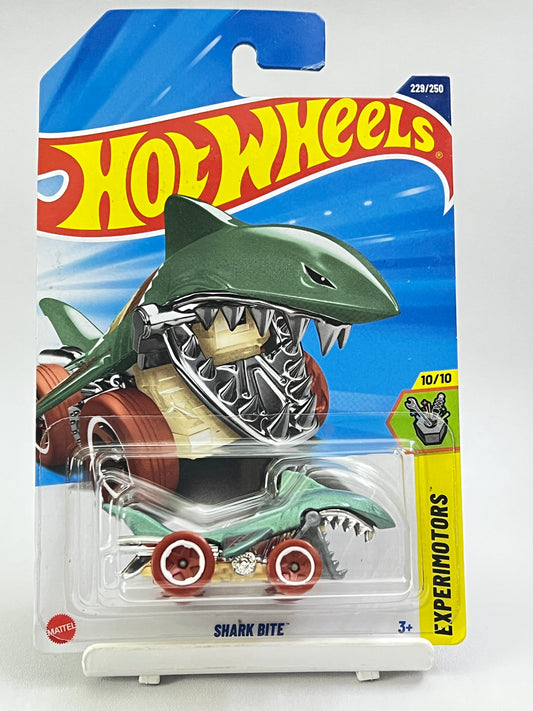 TREASURE HUNT - HOT WHEELS - SHARK BITE - 2D