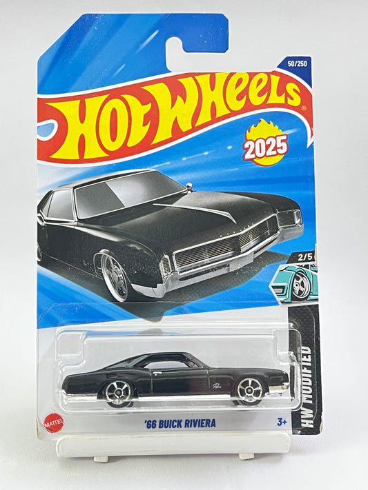 HOT WHEELS - 66 BUICK RIVIERA - 4C