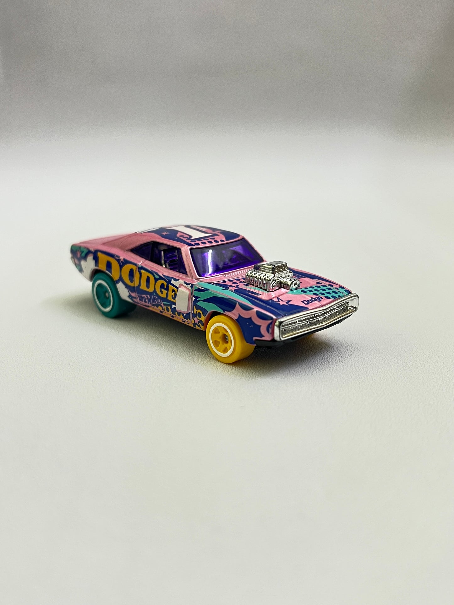 UNCARDED - 70 DODGE CHARGER