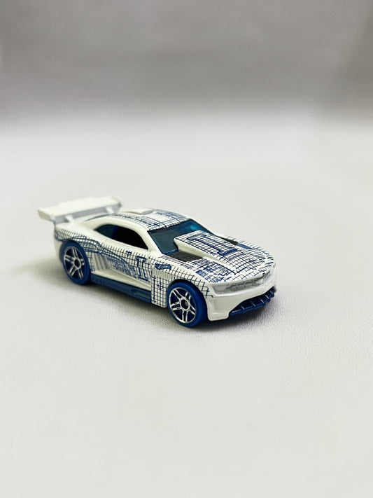 UNCARDED - 2011 CAMARO