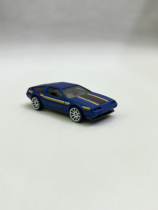 UNCARDED - DMC DELOREAN