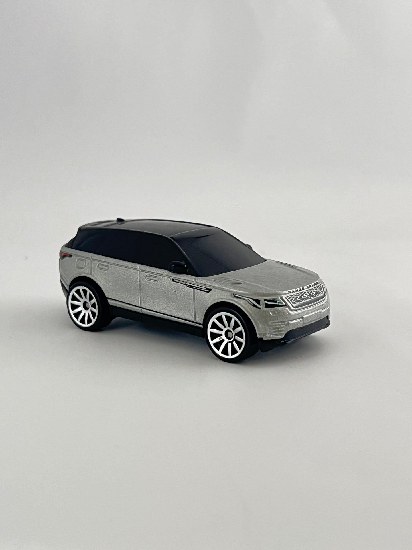 RANGE ROVER VELAR - UNCARDED - MINT - Its Fun- Hot wheels - matchbox - diecast
