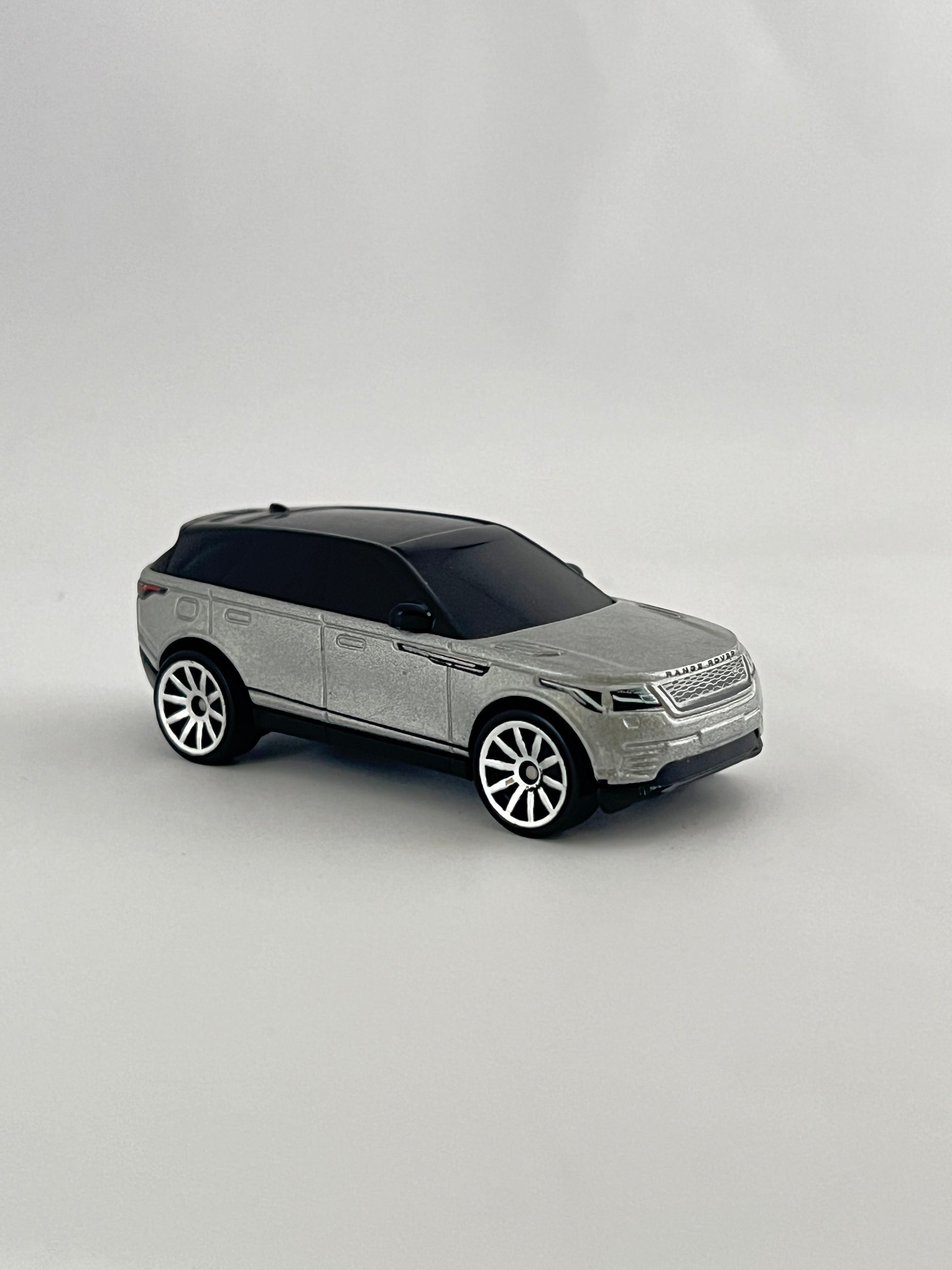 RANGE ROVER VELAR - UNCARDED - MINT - Its Fun- Hot wheels - matchbox - diecast