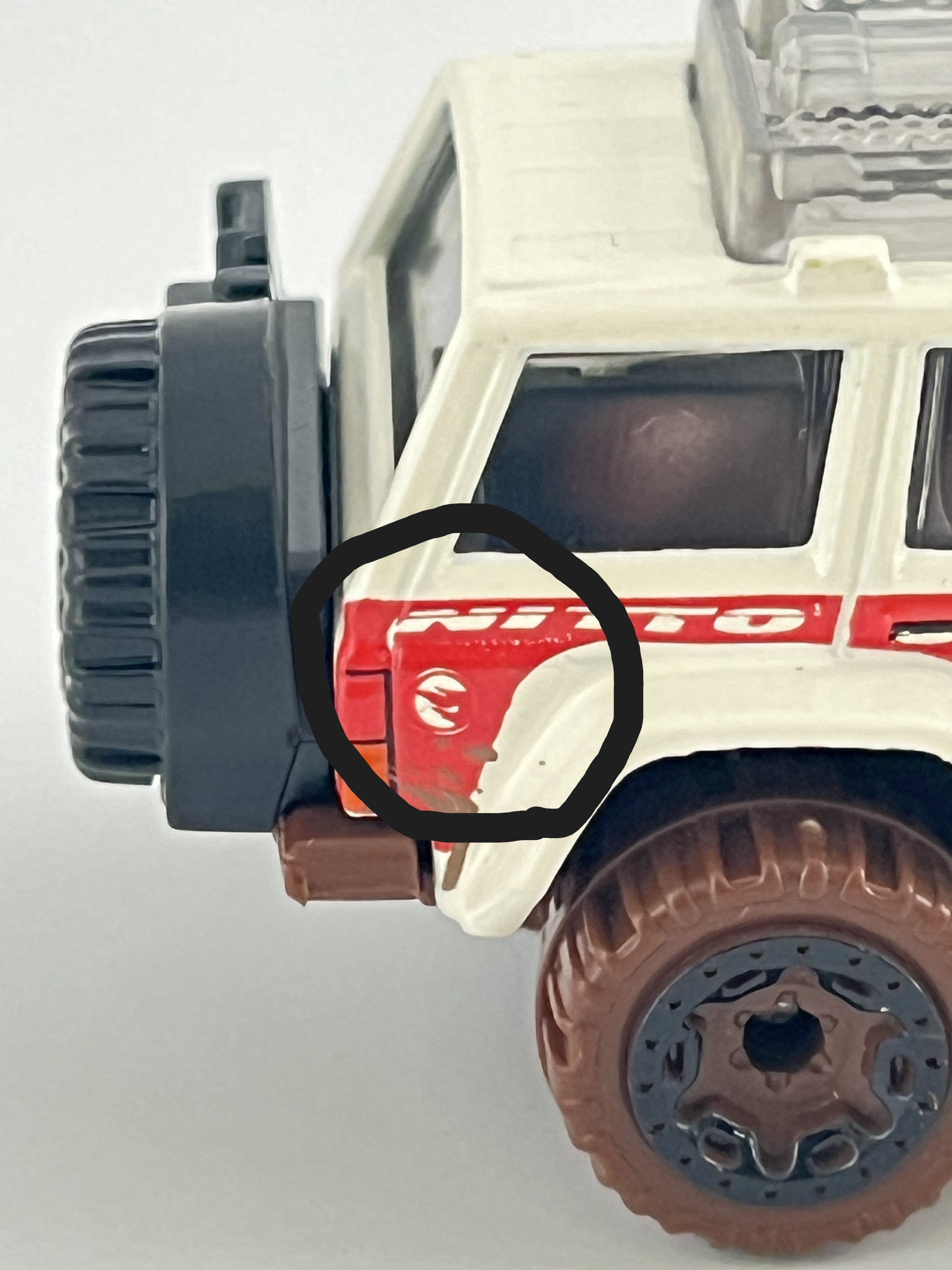 95 JEEP CHEROKEE - TREASURE HUNT - - UNCARDED - MINT - Its Fun- Hot wheels - matchbox - diecast