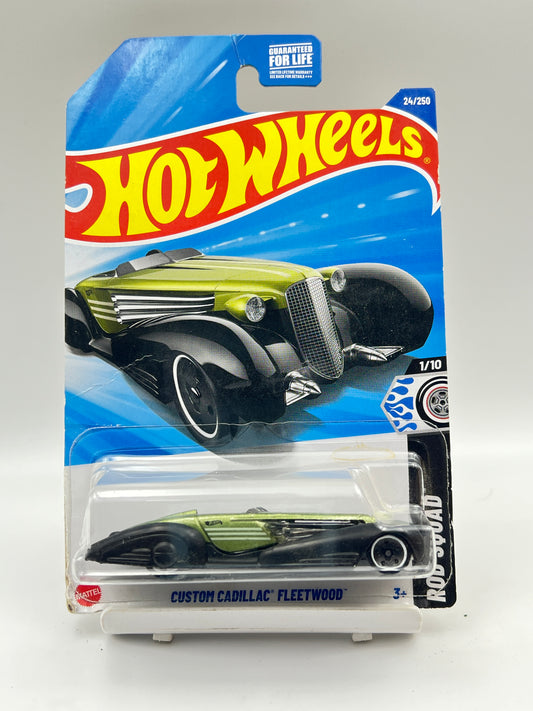 SOFT CORNERS - IMPORTED - HOT WHEELS -  CUSTOM CADILLAC FLEETWOOD - 6A