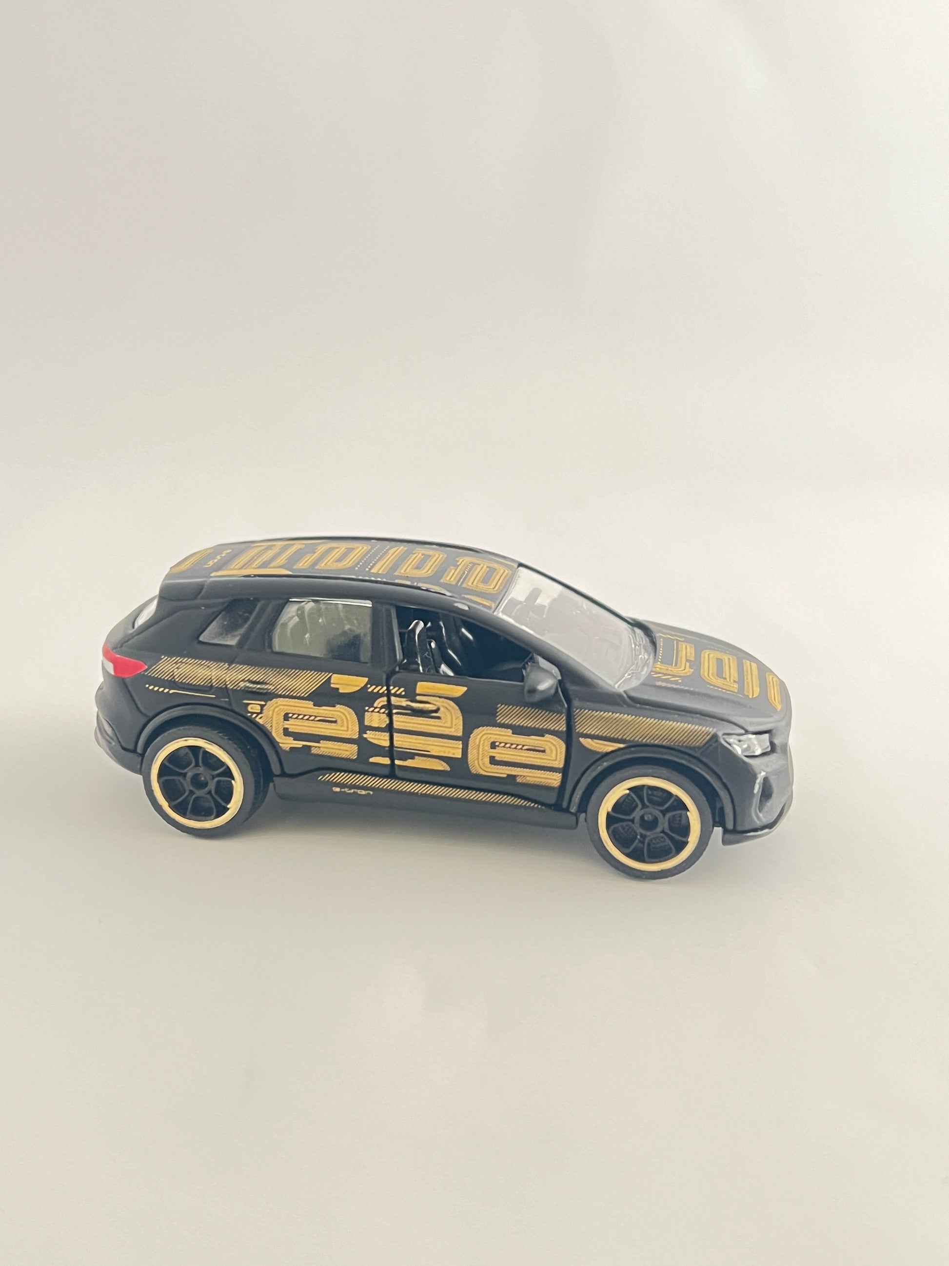 MAJORETTE - AUDI Q4 E-TRON- UNCARDED - MINT CONDITION - Its Fun- Hot wheels - matchbox - diecast