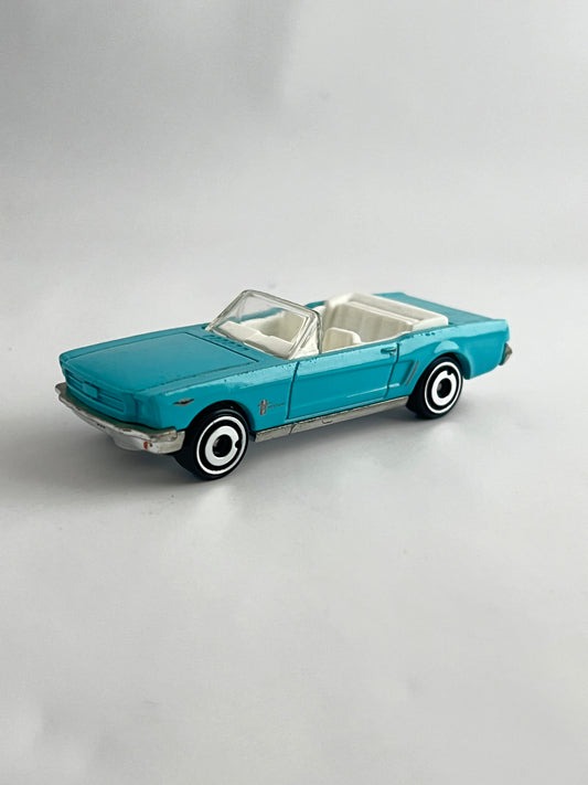 65 MUSTANG CONVERTIBLE - UNCARDED - MINT CONDITION - Its Fun- Hot wheels - matchbox - diecast