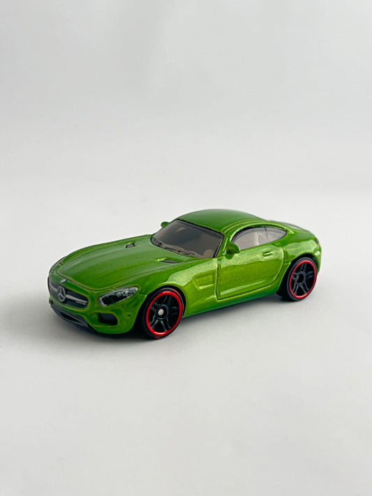 MERCEDES AMG GT - GREEN- UNCARDED - MINT CONDITION - Its Fun- Hot wheels - matchbox - diecast