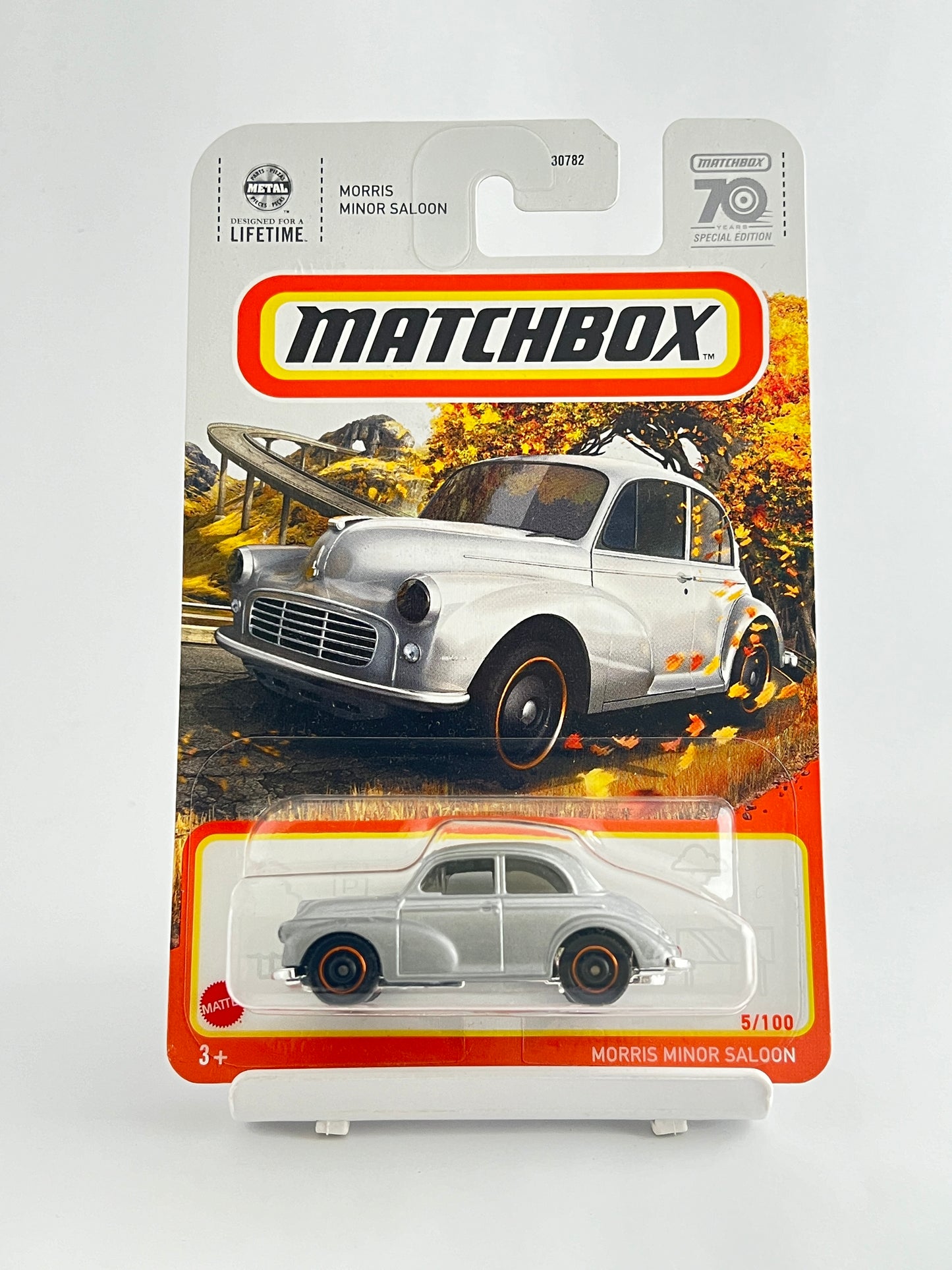 MORRIS MINOR SALOON - IMPORTED - Its Fun- Hot wheels - matchbox - diecast
