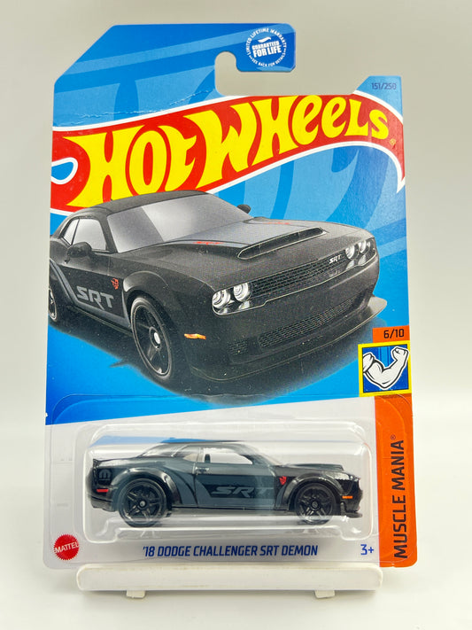 CREASED - IMPORTED - HOT WHEELS -  18 DODGE CHALLENGER SRT DEMON - 2B