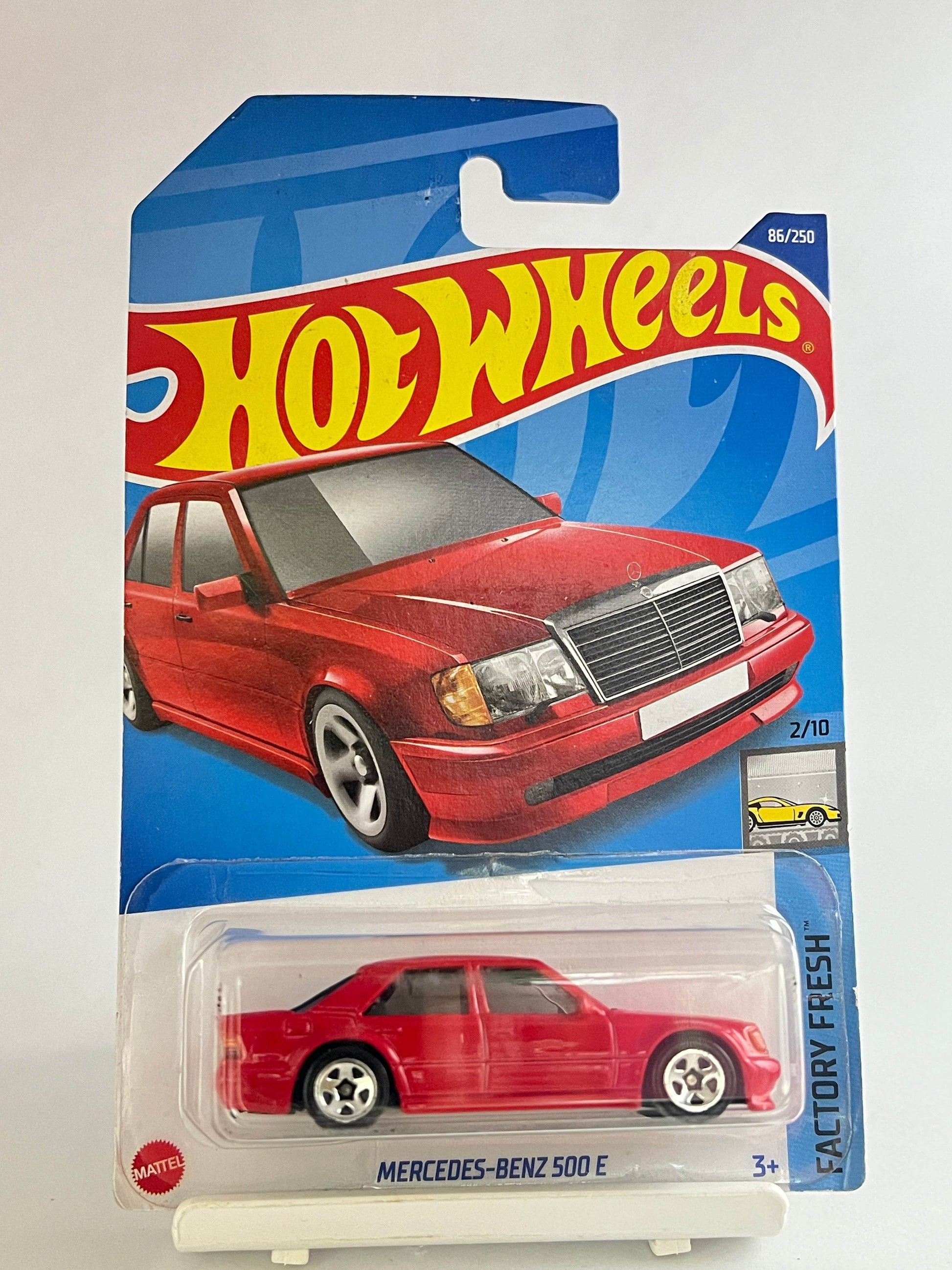 MERCEDES BENZ 500 E - RED - 1B - Its Fun