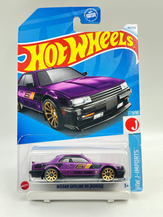 HOOK CREASE - IMPORTED - HOT WHEELS -  NISSAN SKYLINE RS (KDR30) PURPLE- 3E