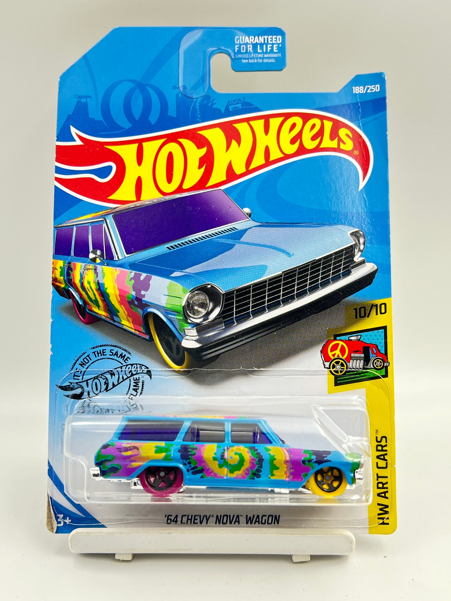 MILD SOFT CORNER - IMPORTED - HOT WHEELS -  64 CHEVY NOVA WAGON - 4C