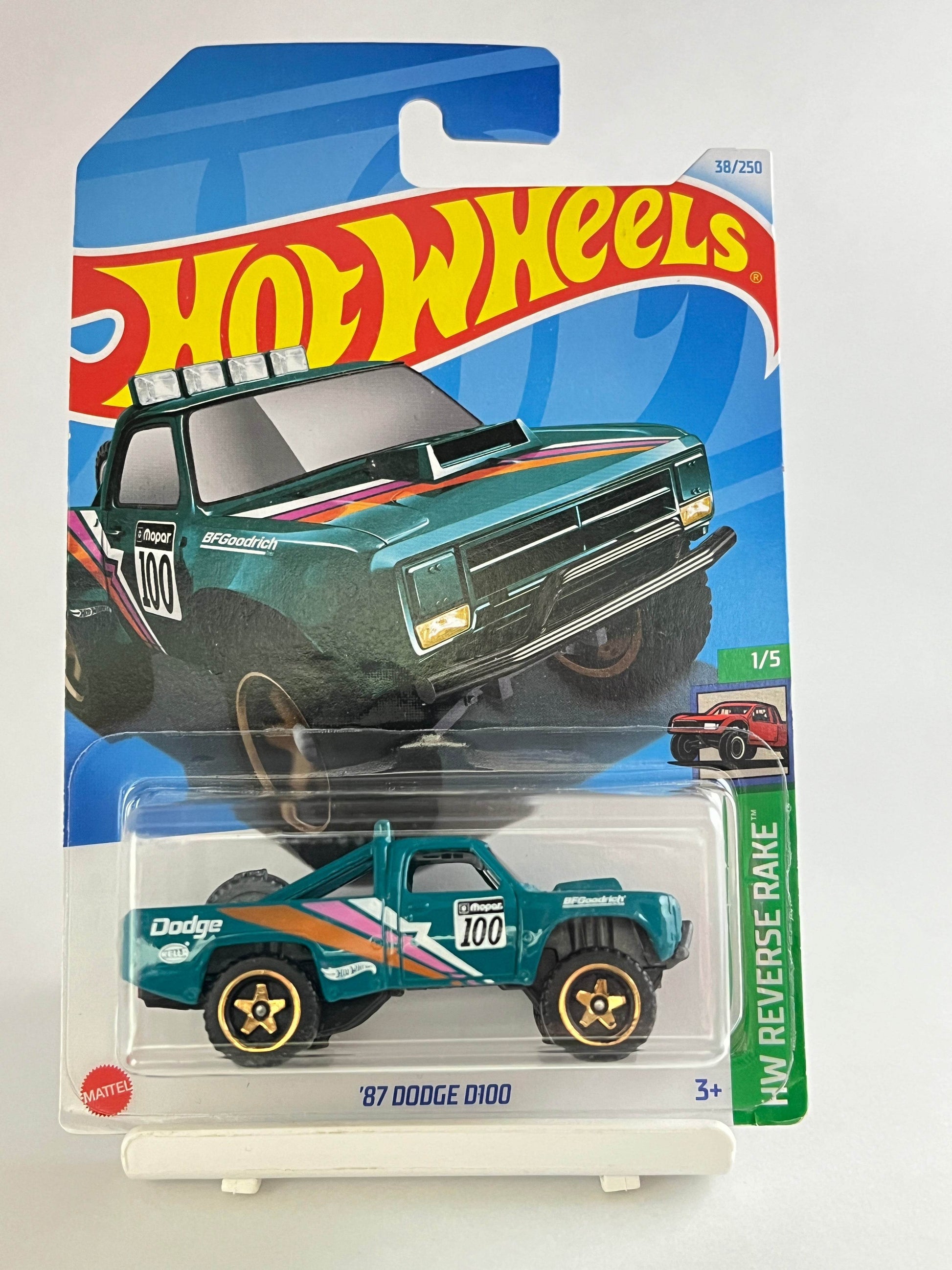 87 DODGE D100 - 4B - Its Fun