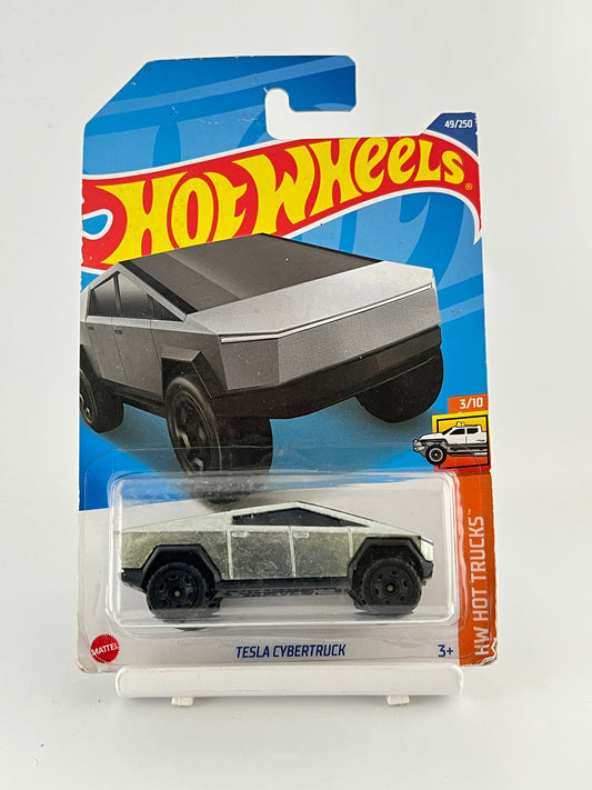 TESLA CYBER TRUCK - SLIGHT BLISTER CRACK - 4D - Its Fun- Hot wheels - matchbox - diecast