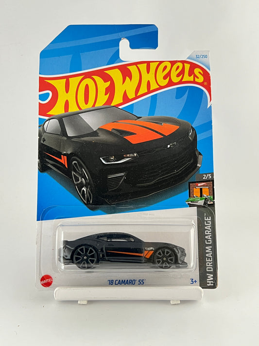 18 CAMARO SS - CARD BENT - 5D - Its Fun- Hot wheels - matchbox - diecast