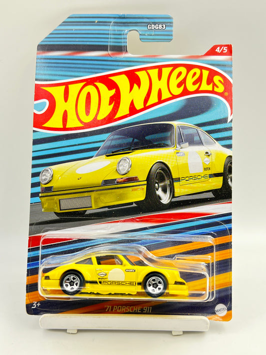 MILD SOFT CORNER - IMPORTED - HOT WHEELS -  71 PORSCHE 911 - 4D