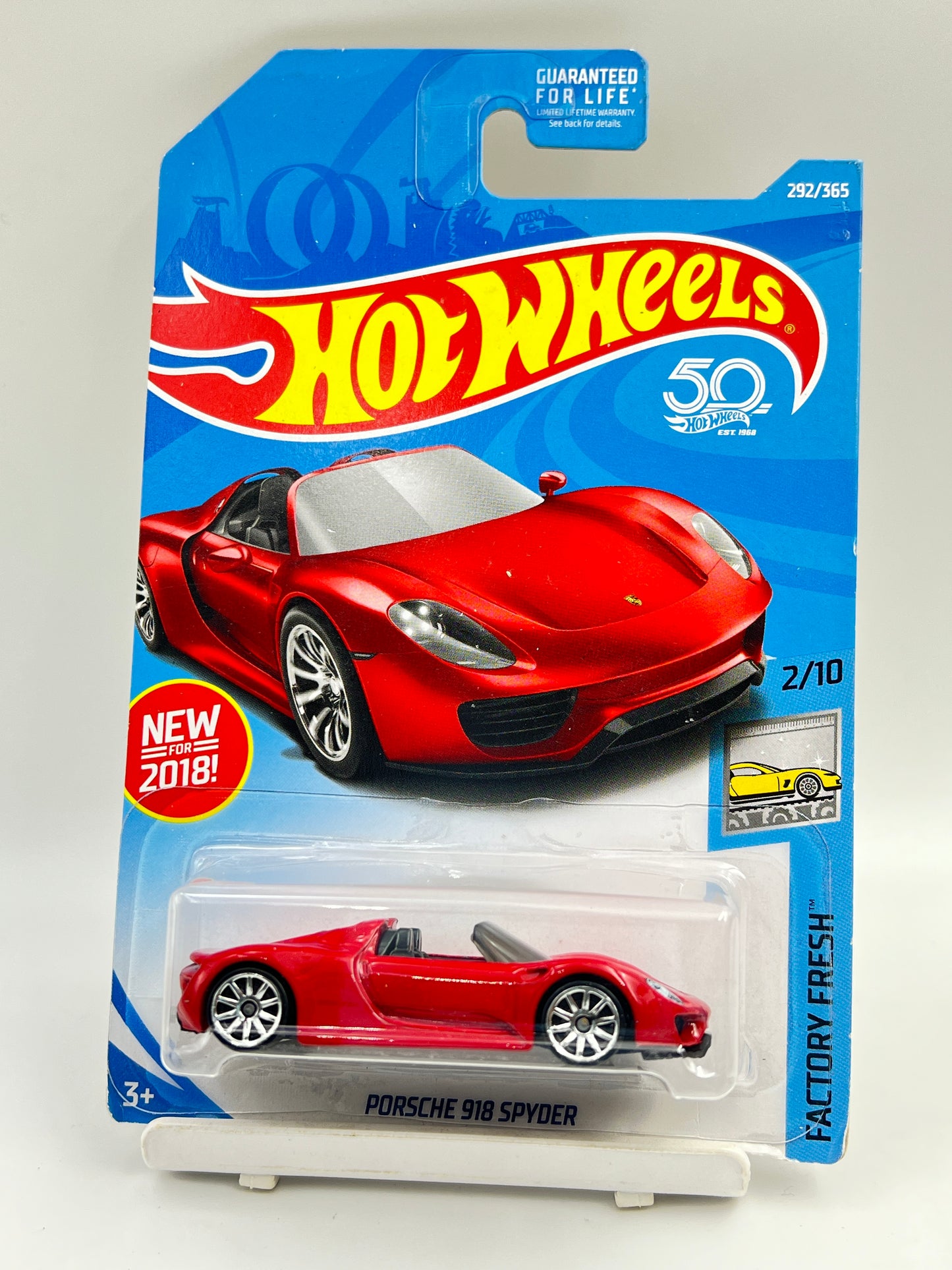 IMPORTED - HOT WHEELS -  PORSCHE 918 SPYDER - RED - VERY RARE - 4D