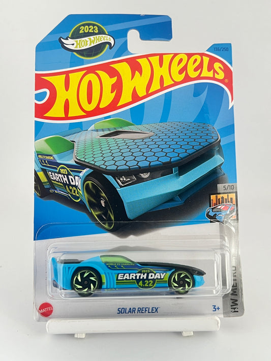 SOLAR REFLEX - 5C - Its Fun- Hot wheels - matchbox - diecast